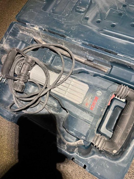 Къртач Bosch GSH 11 VC
