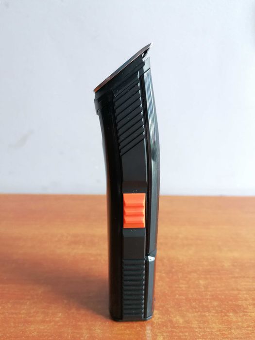 Професионална машинка за подстригване HENSKE