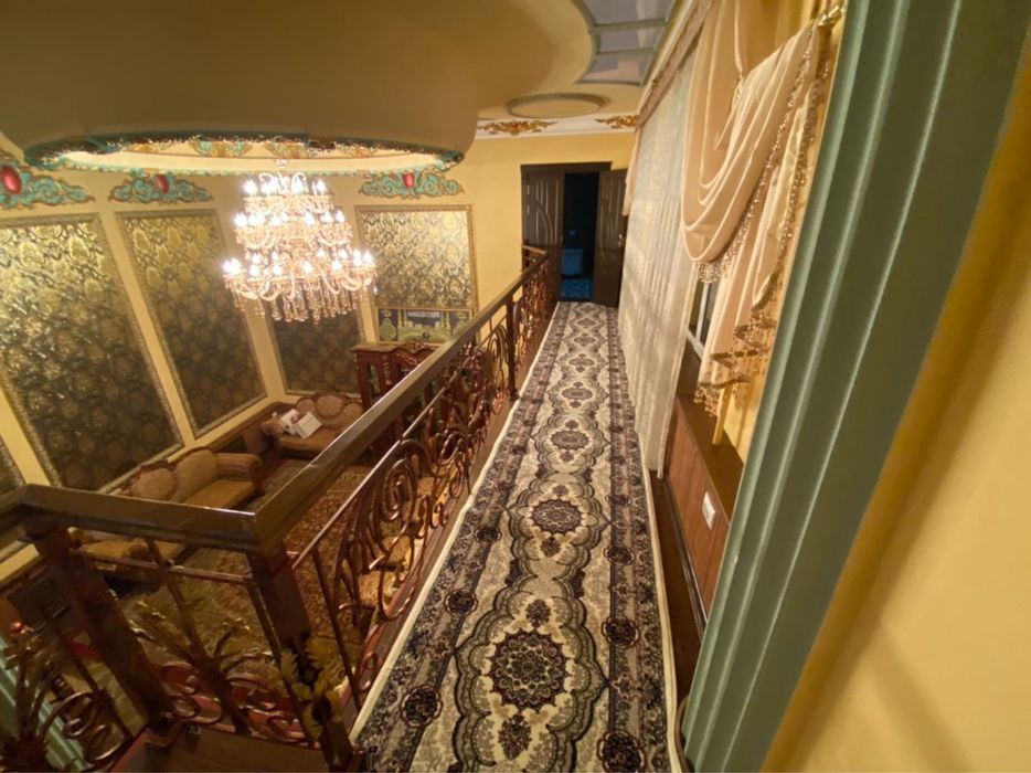 Йўл юзида жойлашган участка срочно сотилади!!!