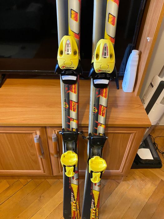 Skiuri mărimea 1,70 m