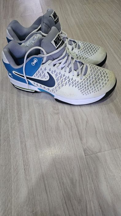 Кроссовки nike, для игры в теннис