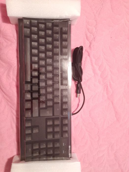 Se gaming Xbox serie s 512 GB preț negociabil UITAȚI-VĂ LA DESCRIERE