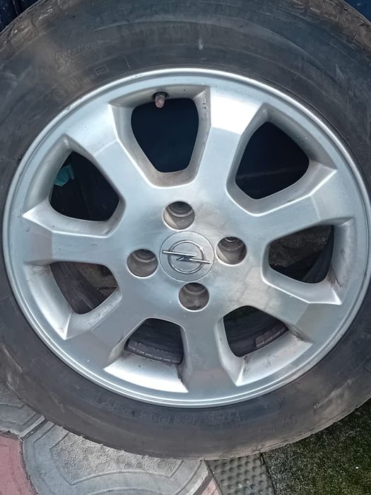 Vând jante aliaj Opel R15