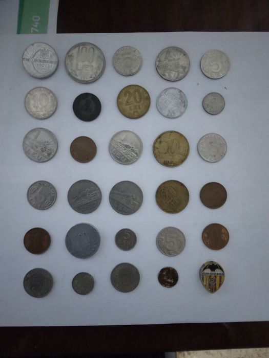 Lot de 30 de monede vechi ieftin la 300 de lei toate