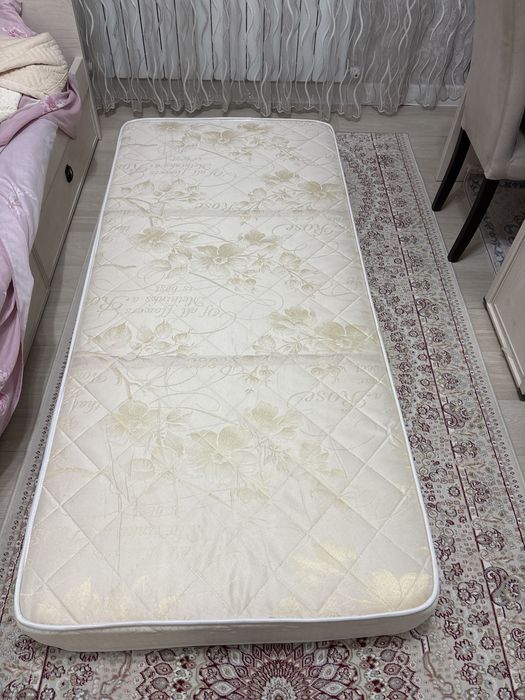 Кровать хороши все идеал