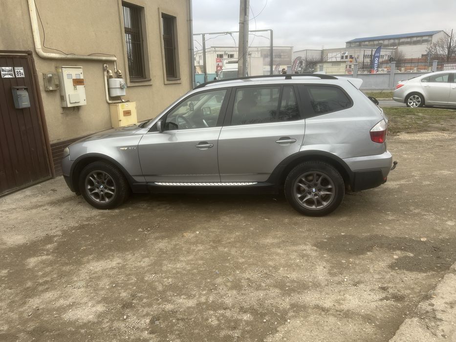 Vând BMW X3 20d, stare foarte bună