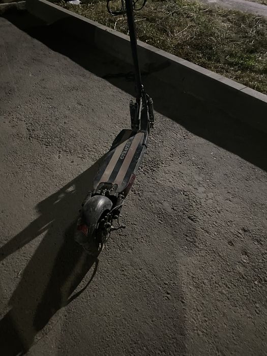 Продам электро самокат