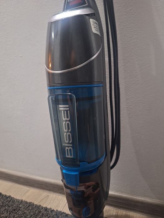 Aspirator si mop cu aburi Bissell