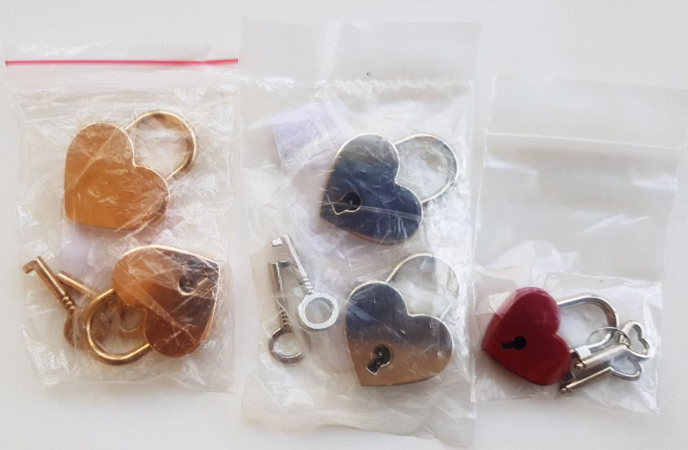 Lacat silver/gold inima! Lacat inima! Nunta! Valentine`s Day!