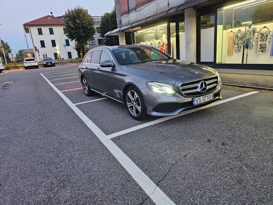 Mercedes E220D 2017