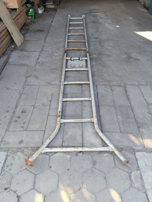 Лестница стремянка металлическая