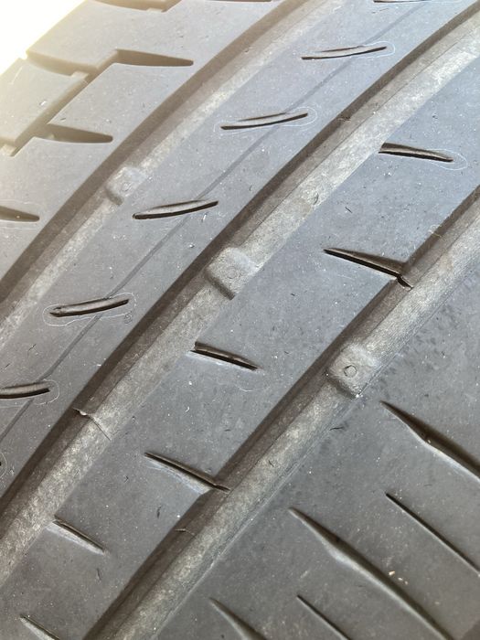Anvelope de vara continental 235/50R18