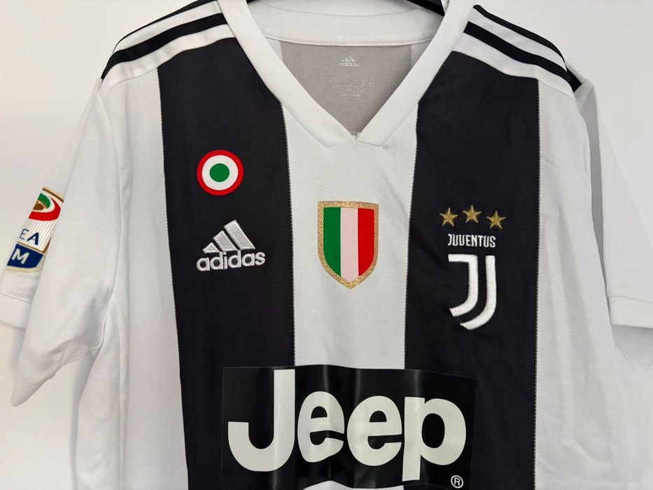 Tricou Juventus Ronaldo #7 (2018/19) - Mărimea L - Stare Excelentă