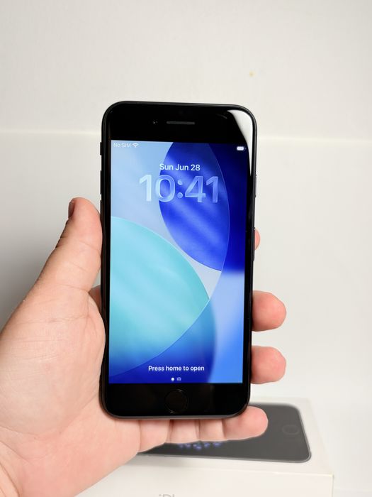 Vand Iphone SE 2020