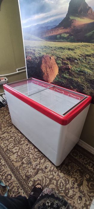 Продам морозильную камеру