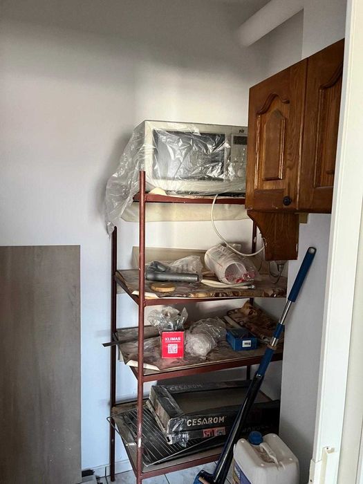 Proprietar vand apartament cu o camera, 43 mp ANL Miloia