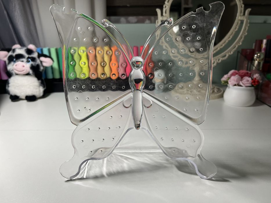 Комплект от органайзер за обеци и малка кутийка за бижута с подарък !!