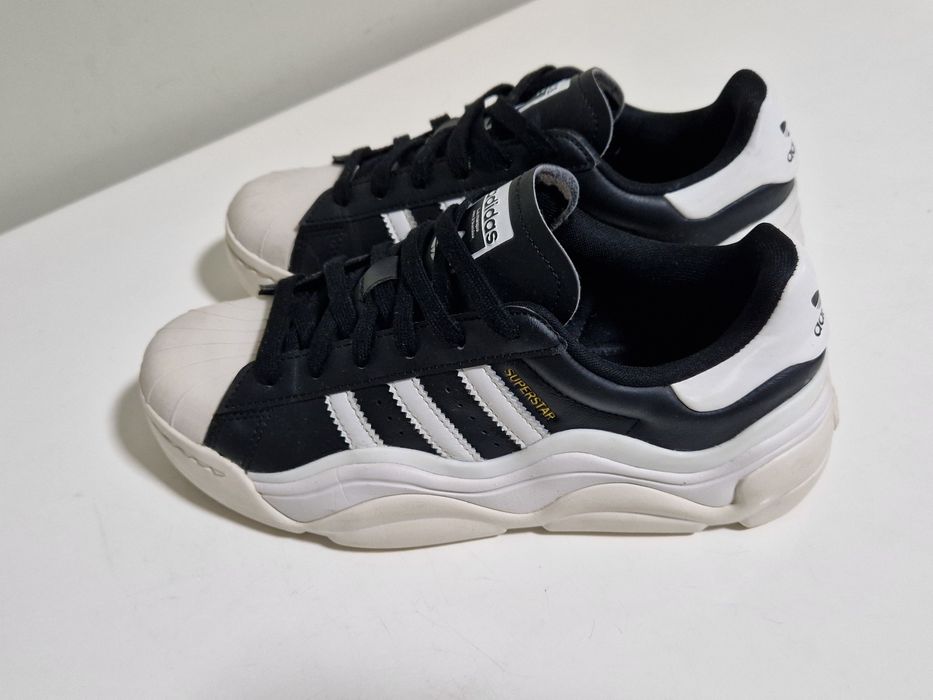 Дамски оригинални обувки Adidas