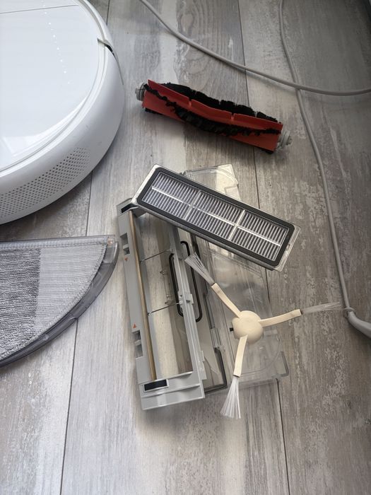 Прахосмукачка робот - Mi Robot Vacuum Mop