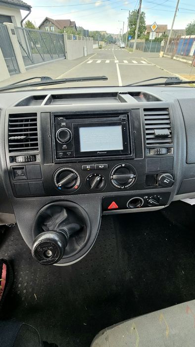 Vw  T5  an  2006.  4×4