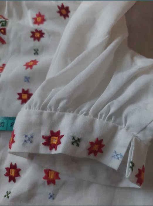 Ie dama cusuta manual marimea L