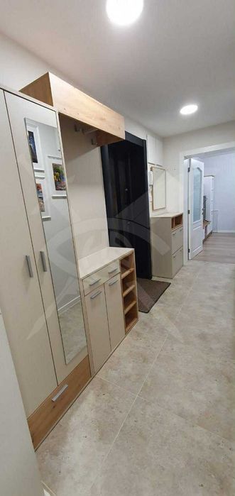 Дава се под наем Тристаен апартамент в Варна, Базар Левски - 77 кв.м за 648.21 € - Снимка #9