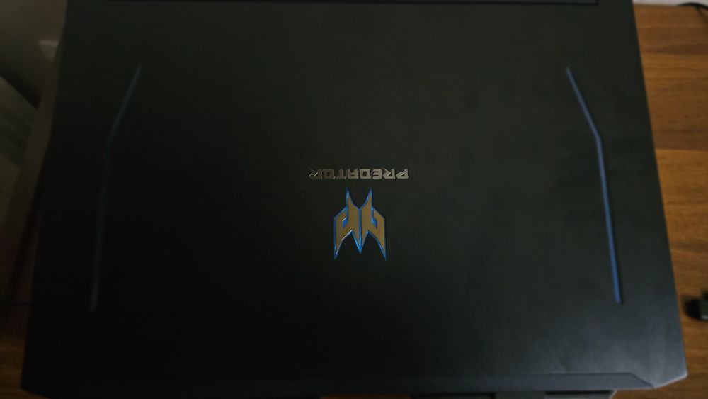 Геймърски Лаптоп- Acer Predator Helios 300