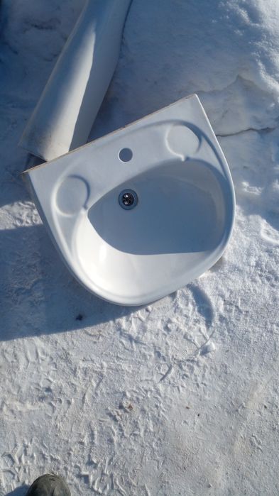 Раковина тюльпан со стойкой 5000тн