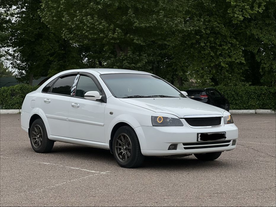 Chevrolet Lacetti / Gentra 2012