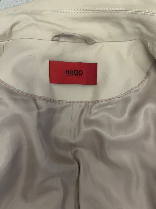 Hugo Дамски Шлифер/Тренчкот 42/44