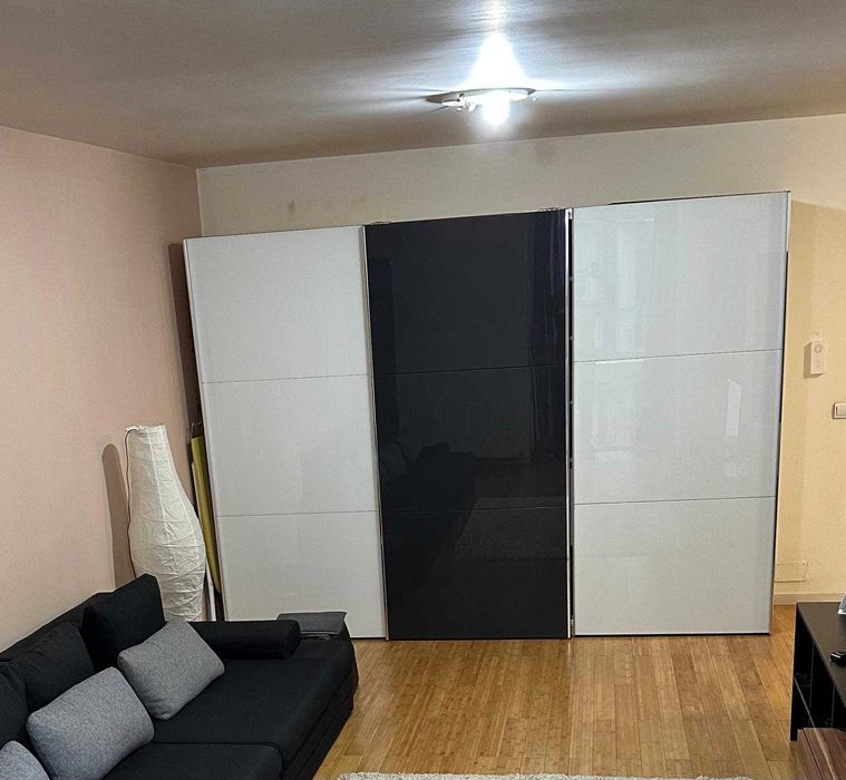 Dulap dressing cu 3 usi glisante cu față de sticlă (304x225x65)