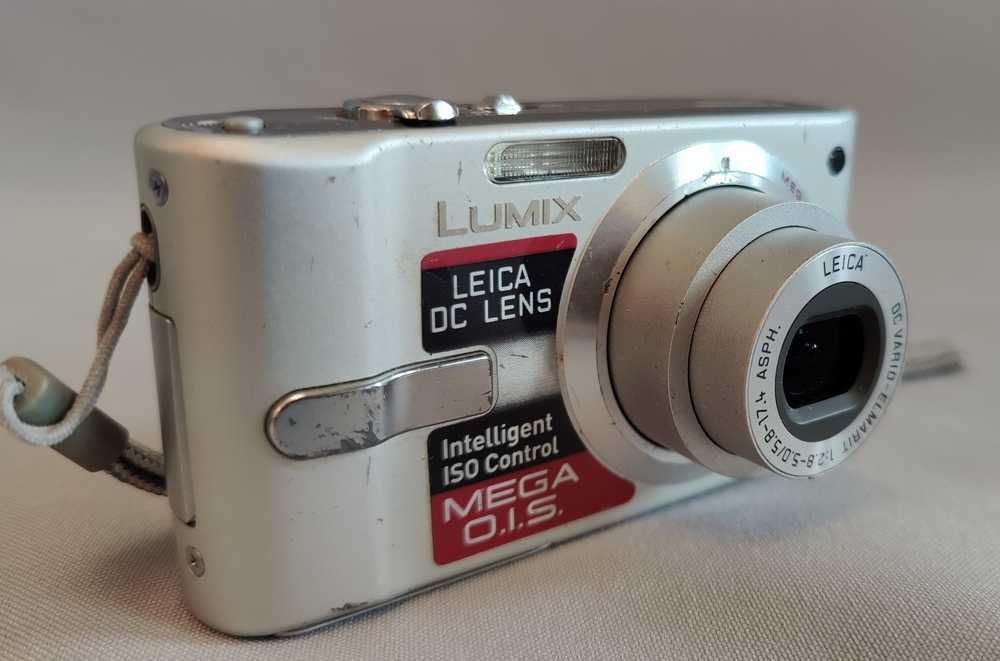 Vand foto PANASONIC Lumix DMC-FX10, 10MP, obiectiv LEICA