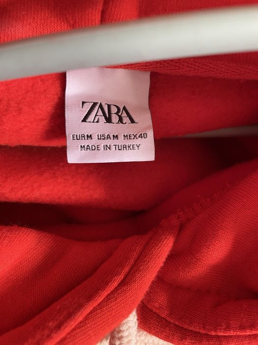 Толстовка новая Zara