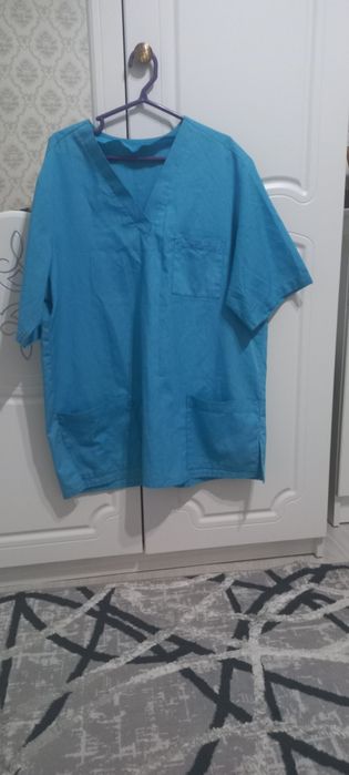 Срочно продам Медецинский костюм