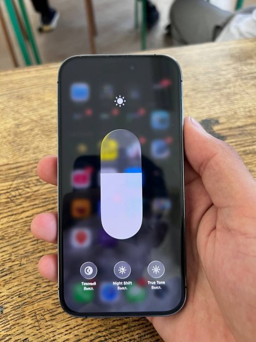 Iphone 14 pro purple