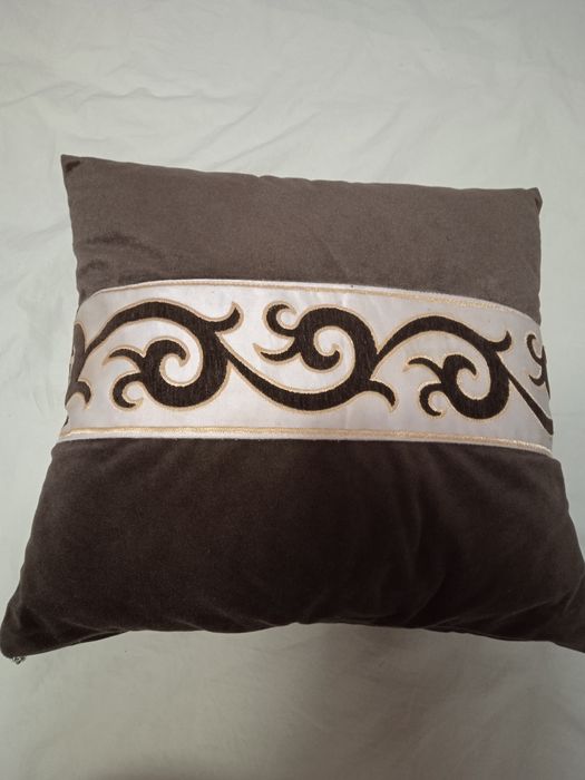 Продам декоративные подушки