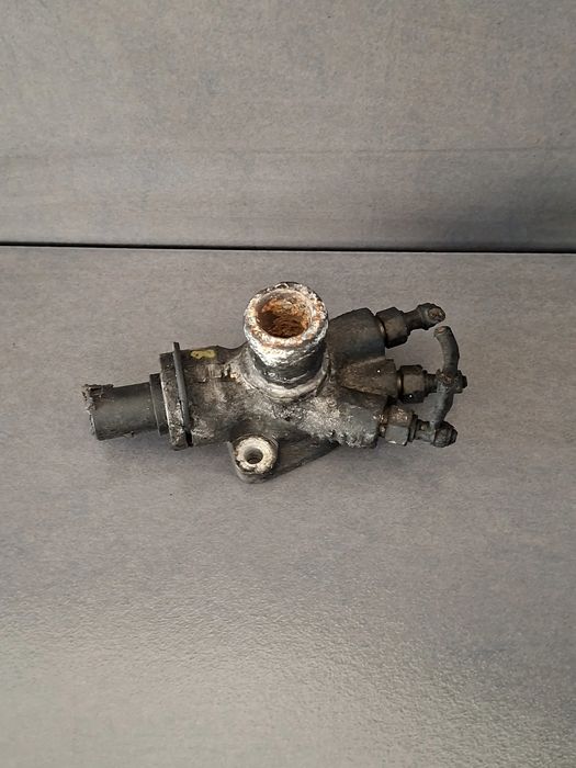 Preincalzitor apa Volkswagen VW Passat 2000 1.9 TDI MT (110 hp)
