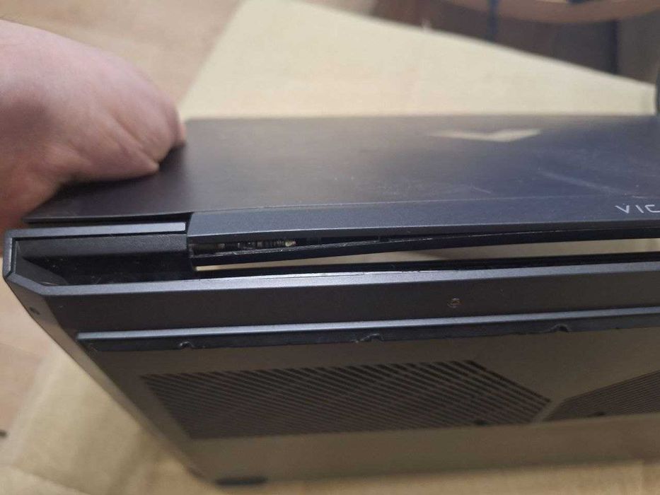 Ноутбук HP VICTUS 16 / RTX 3050 / Ryzen 5 / 16GB на запчасти