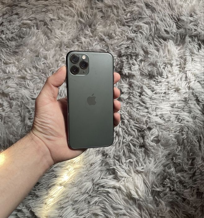 Продам телефон Айфон 11 Pro