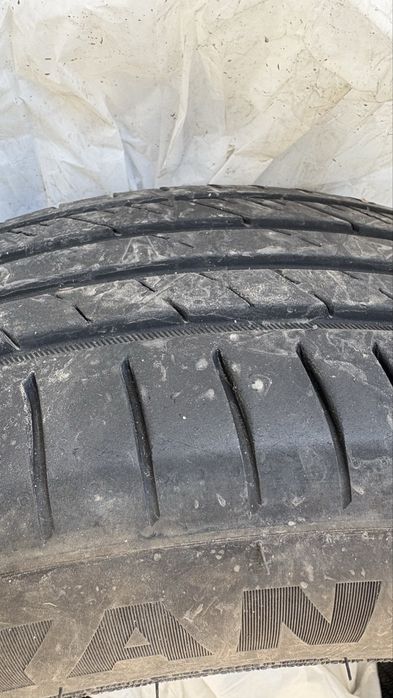 Резина 215/55/17