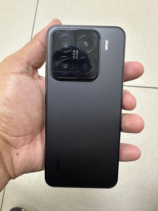 Xiaomi 15 в отличном состоянии