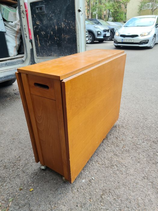 Masa lemn pliabilă+scaune