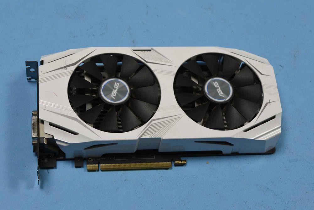 Видео карта Asus DUAL Radeon RX 480  O4G 4 GB Video card