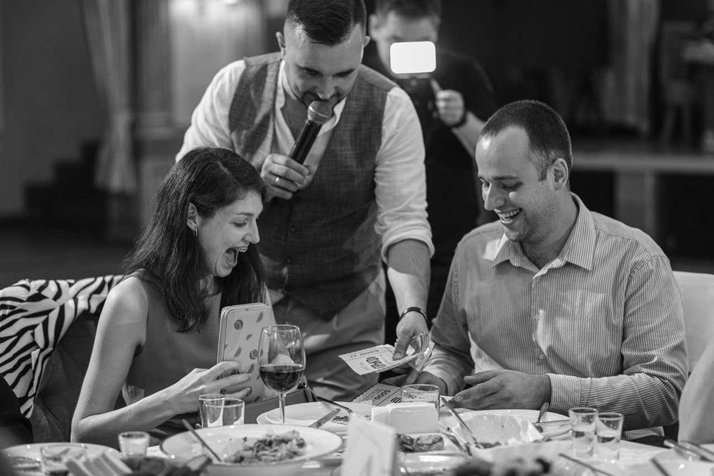 Ведущий, тамада, шоумен