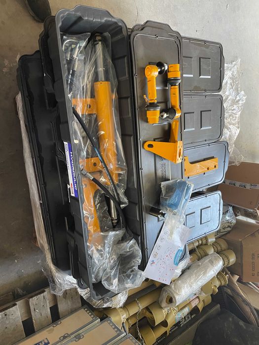 KIT servodirectie U-650 Cu pompa danfos livrare