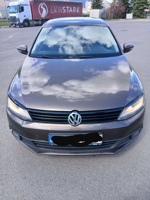 VOLKSWAGEN Jetta 2012 — imagine 12