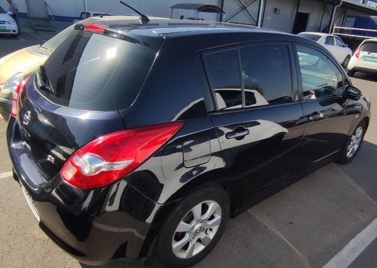 Продается Nissan tida