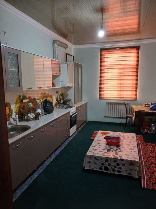 Орайлык базар касында дом сатылады