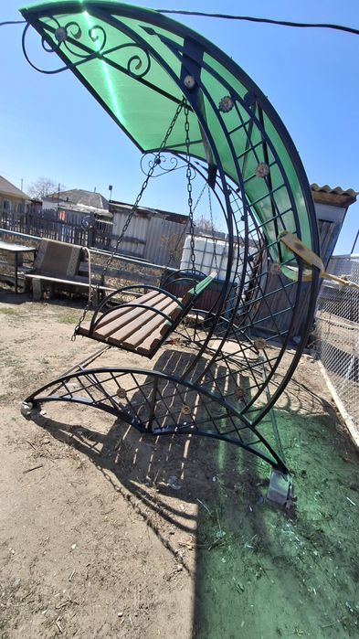 Продам Качели дачные