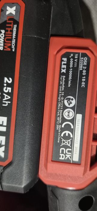 Flex șlefuitoare pe acumulator